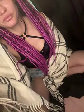 Snapshot of hottcouple00 chatting on October 17, 12:36 am hottcouple00 online show from October 17, 12:36 am