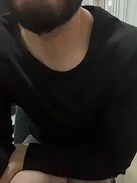 delibiri11 online show from April 28, 9:53 pm