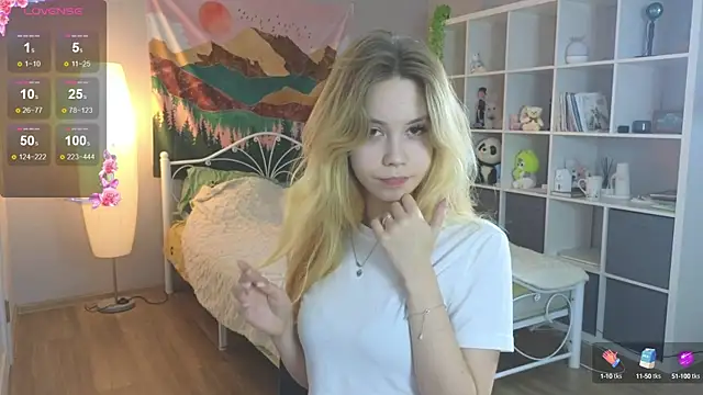 Snapshot of Wendy_Cutie chatting on September 15, 4:29 pm Wendy Cutie online show from September 15, 4:29 pm