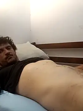 PleasingDavid1993 online show from December 13, 7:53 pm