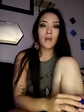 MissMia19 online show from October 4, 4:54 am