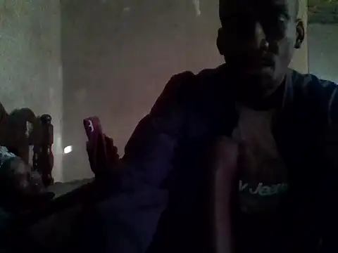 Snapshot of longdickson12345 chatting on June 30, 6:03 am longdickson12345 online show from June 30, 6:03 am