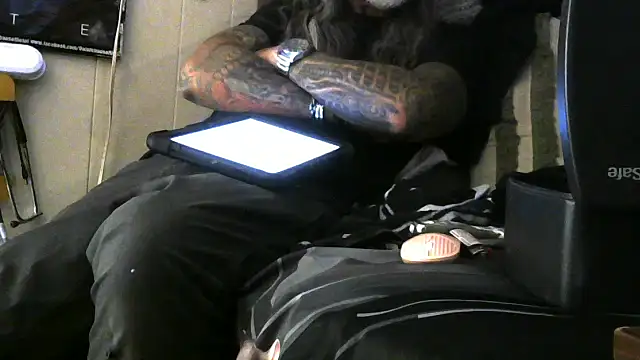 crassanova online show from April 22, 12:35 am