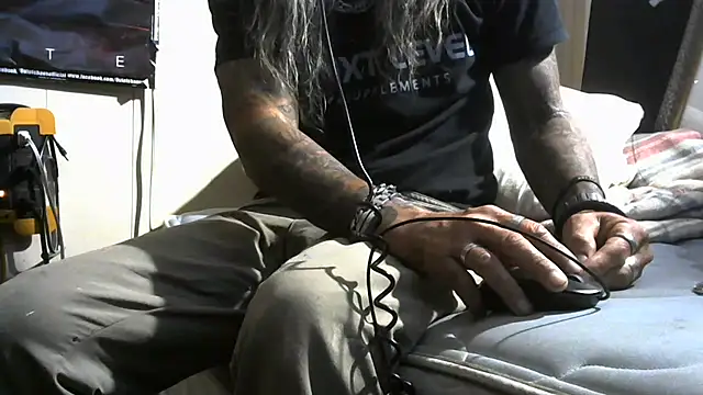 crassanova online show from July 24, 12:03 pm