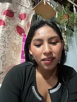 BrunetteBliss69 online show from April 6, 12:41 am