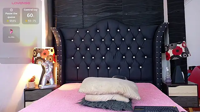 Keysha Queen  online show from October 1, 12:11 pm