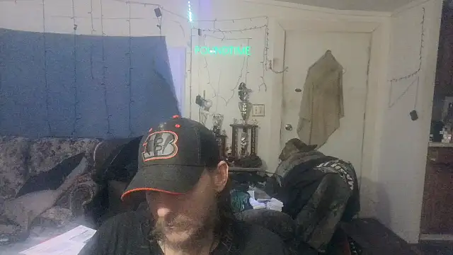 Poundtown1226 online show from January 7, 5:10 am