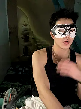 Snapshot of anhkiet_huang chatting on October 26, 3:51 pm anhkiet huang online show from October 26, 3:51 pm