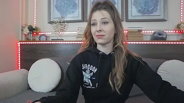 MuseDollX online show from January 6, 6:44 pm