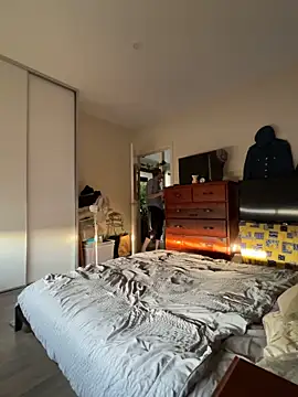 Stelan690 online show from October 18, 8:26 am