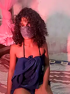 LarkingNewel online show from March 11, 11:49 am