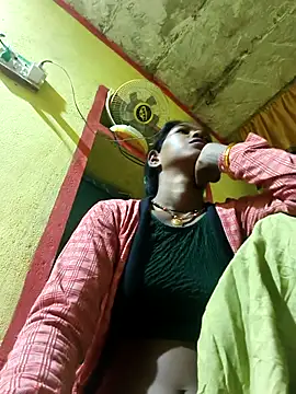 Snapshot of Fasfas2 chatting on November 12, 1:17 am Fasfas2 online show from November 12, 1:17 am