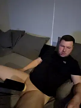 Snapshot of Da_riva chatting on February 25, 8:40 pm Da riva online show from February 25, 8:40 pm