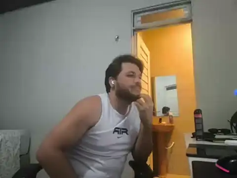 Miguelion2308 online show from January 14, 1:33 am