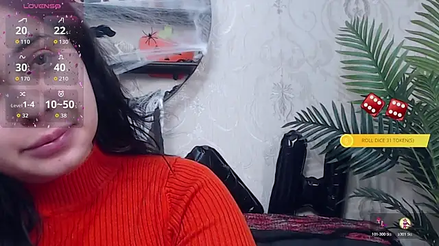 AnaysDivine online show from October 31, 4:02 am