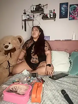 kendra lil evill online show from October 17, 10:12 pm