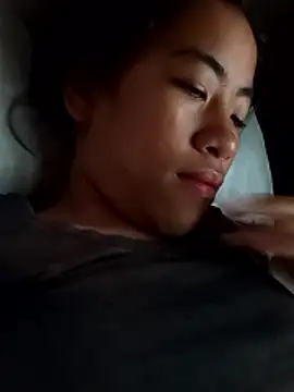 Snapshot of Yapsyxx chatting on January 8, 1:30 am Yapsyxx online show from January 8, 1:30 am