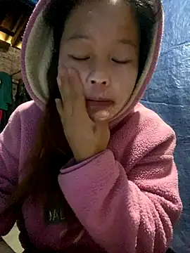 O o UwU o O online show from December 20, 1:34 am