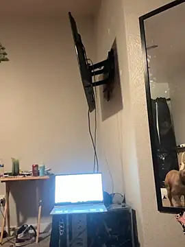 Adrianeverhart0828 online show from April 28, 5:34 am