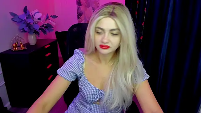 LeslieMineg online show from November 5, 11:43 am