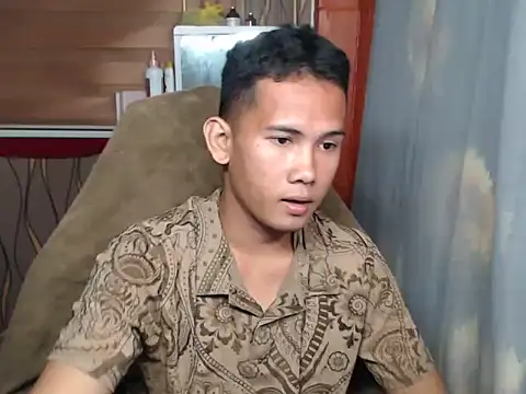 Snapshot of hotdick_zack chatting on February 3, 11:32 pm hotdick zack online show from February 3, 11:32 pm