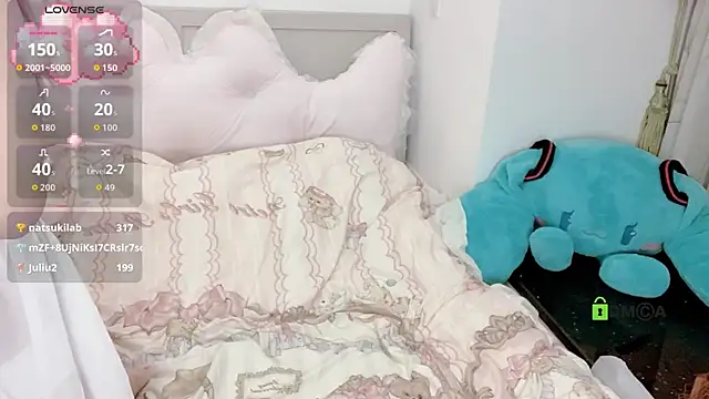 Snapshot of liuruyuan888 chatting on November 4, 2:27 pm liuruyuan888 online show from November 4, 2:27 pm