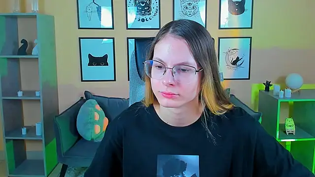 Carrie Rose online show from October 22, 2:23 am