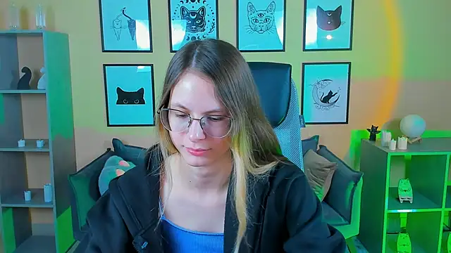 Carrie Rose online show from October 23, 2:22 am