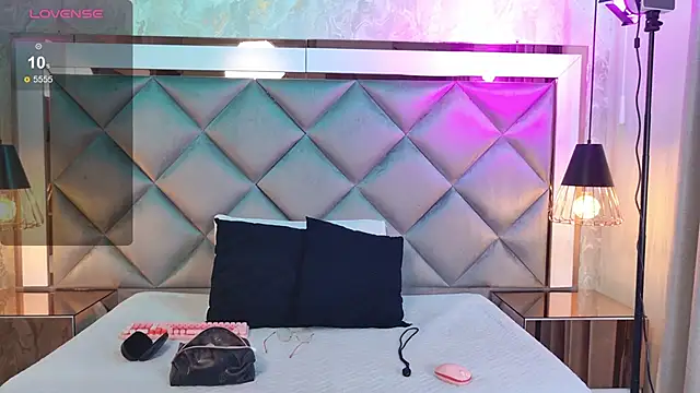 Snapshot of amy_greene chatting on September 25, 11:47 am amy greene online show from September 25, 11:47 am