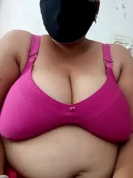 Rakhi sawant143 online show from November 7, 7:19 am