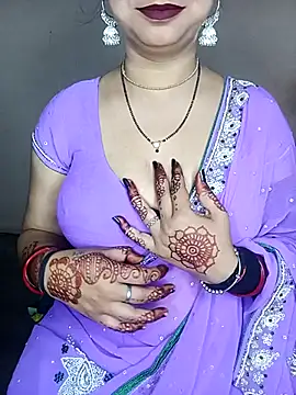 Snapshot of Oh_011 chatting on February 17, 3:51 pm Oh 011 online show from February 17, 3:51 pm