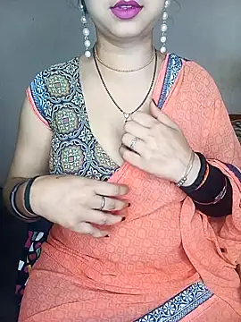 Snapshot of Oh_011 chatting on February 27, 4:07 pm Oh 011 online show from February 27, 4:07 pm