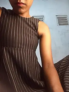 venuki ihalagamage online show from March 30, 5:36 pm