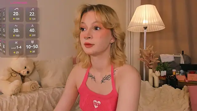 EfieFrye online show from October 23, 3:33 pm