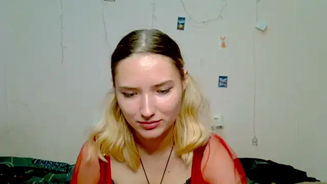  kikiclark   online show from September 26, 8:35 pm