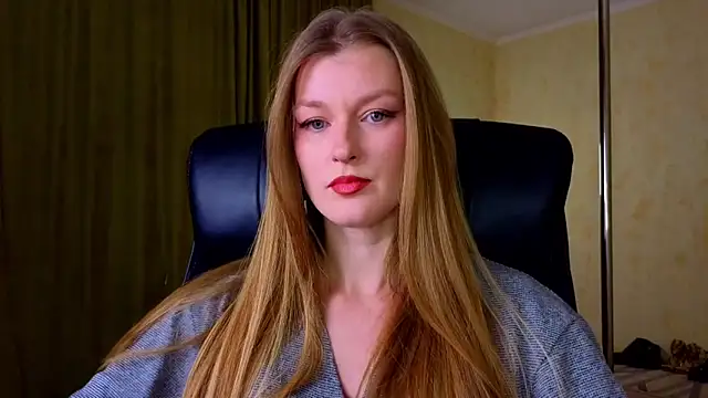 Snapshot of MysticVenus_ chatting on February 10, 3:38 pm MysticVenus online show from February 10, 3:38 pm