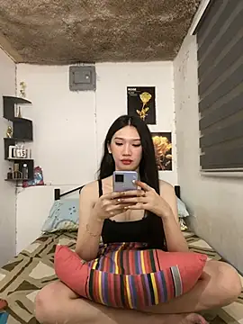 Snapshot of Sweetashleyasian chatting on July 18, 6:56 pm Sweetashleyasian online show from July 18, 6:56 pm