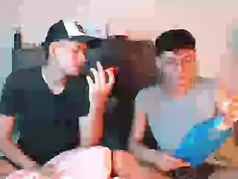 logan willyams  online show from October 2, 3:46 am
