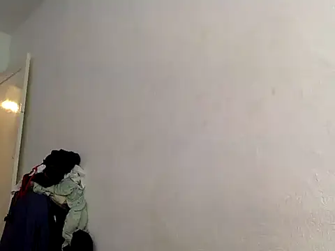 Snapshot of chrisalmeid_ chatting on November 2, 2:08 pm chrisalmeid online show from November 2, 2:08 pm