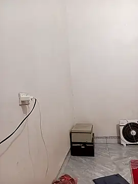 sumy-00 online show from November 5, 1:22 pm