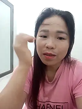 Snapshot of sumy-00 chatting on May 11, 2:45 pm sumy-00 online show from May 11, 2:45 pm