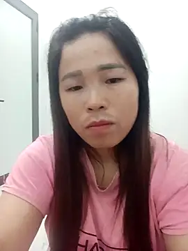 Snapshot of sumy-00 chatting on May 11, 4:04 pm sumy-00 online show from May 11, 4:04 pm