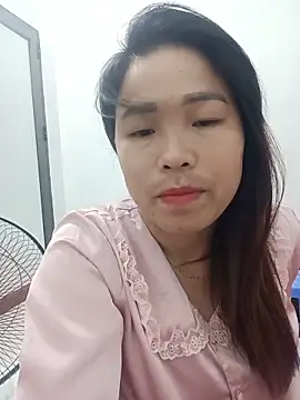 Snapshot of sumy-00 chatting on May 16, 4:06 pm sumy-00 online show from May 16, 4:06 pm