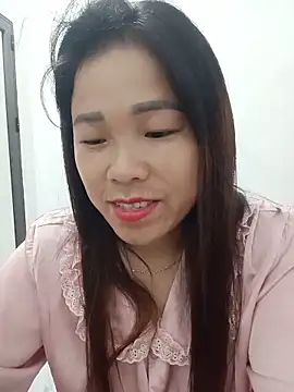 Snapshot of sumy-00 chatting on May 21, 3:52 pm sumy-00 online show from May 21, 3:52 pm