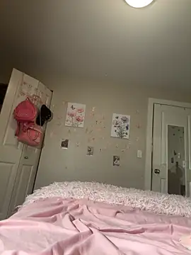 gigifox220 online show from October 8, 4:54 am