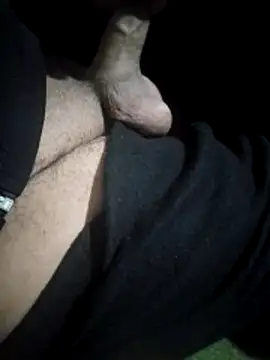 Snapshot of radois54 chatting on February 7, 2:59 am radois54 online show from February 7, 2:59 am