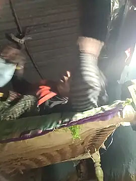 Snapshot of Hot-honi chatting on November 8, 11:58 pm Hot-honi online show from November 8, 11:58 pm