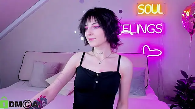 Lynn Martin online show from February 25, 12:31 am