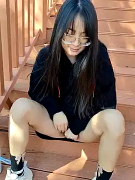 shaoshao-7758 online show from November 20, 4:01 am