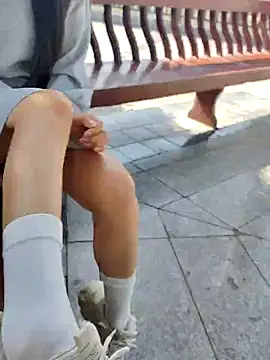 shaoshao-7758 online show from April 29, 1:32 am